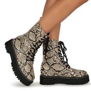 NEW Chunky Snakeskin Print Combat Boots Lace Up 11